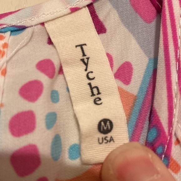 Tyche Colorful‎ Print top - Picture 3 of 5